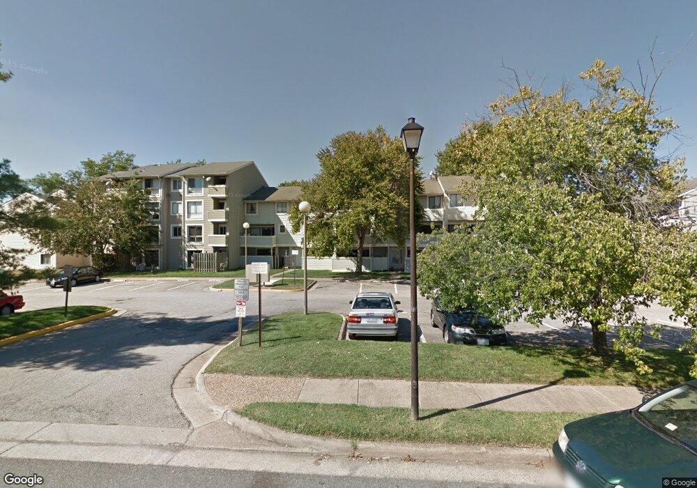 5800 Village Green Dr, Alexandria, VA 22309 - photo 1