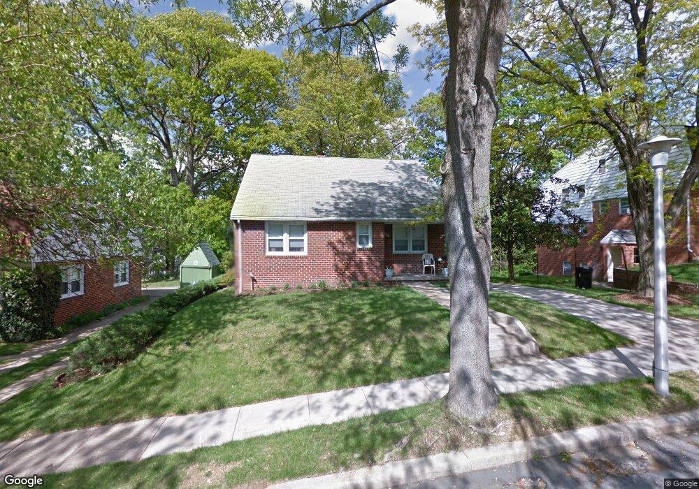 721 Nottingham Rd, Baltimore, MD 21229 - photo 1