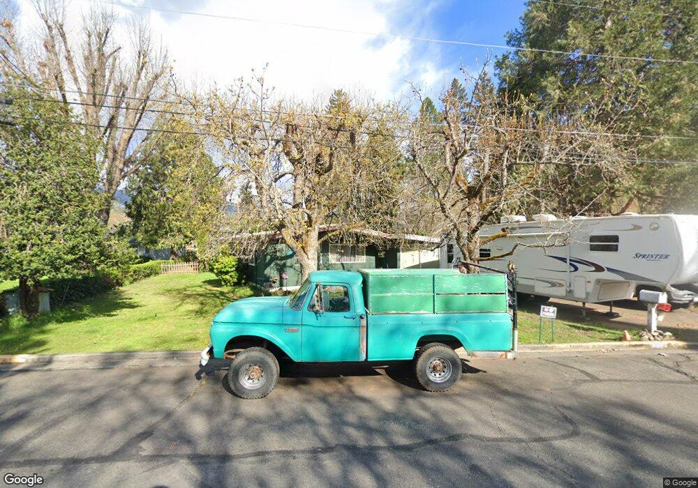 1201 SE Harvey Dr, Grants Pass, OR 97526 - photo 1