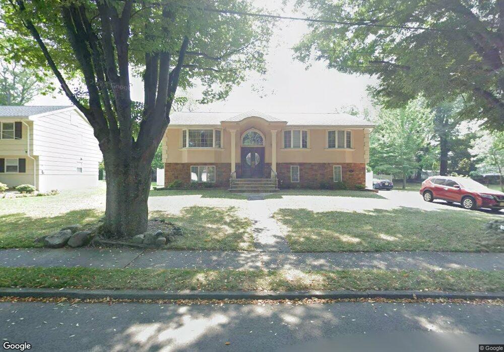 432 Yuhas Dr, Paramus, NJ 07652 - photo 1