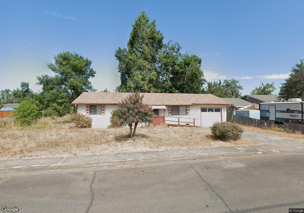 521 Meadow Ln, Creswell, OR 97426 - photo 1