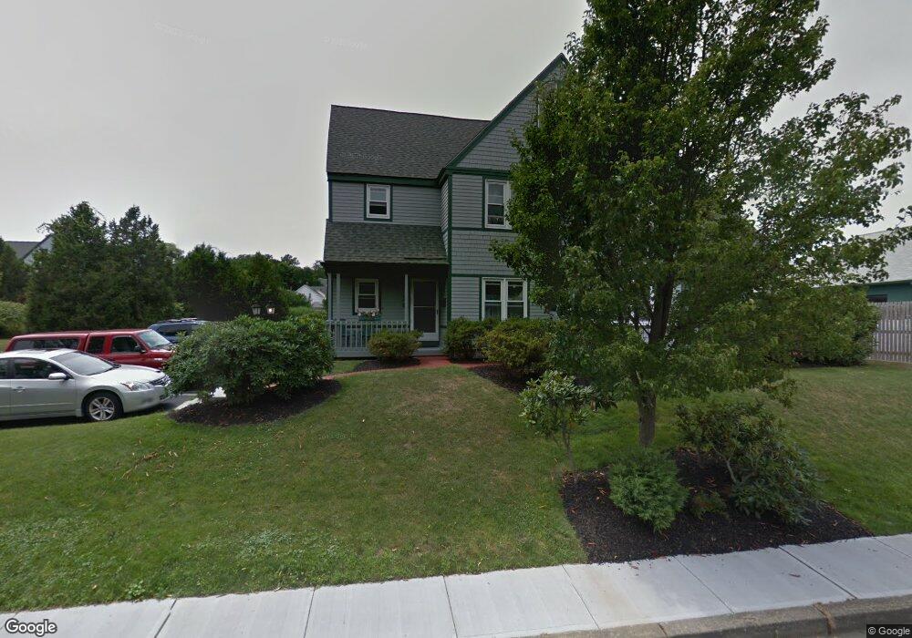 59 Clinton St unit 59C, Newport, RI 02840 - photo 1