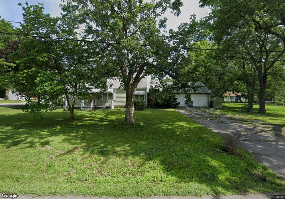 11320 W 61st Place, Shawnee, KS 66203 - photo 1