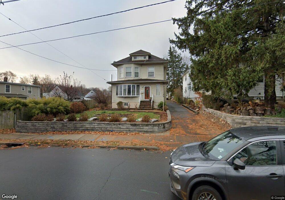 1552 Vauxhall Rd, Union, NJ 07083 - photo 1