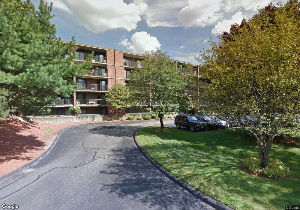 144 Marble St unit 305, Stoneham, MA 02180 - photo 1