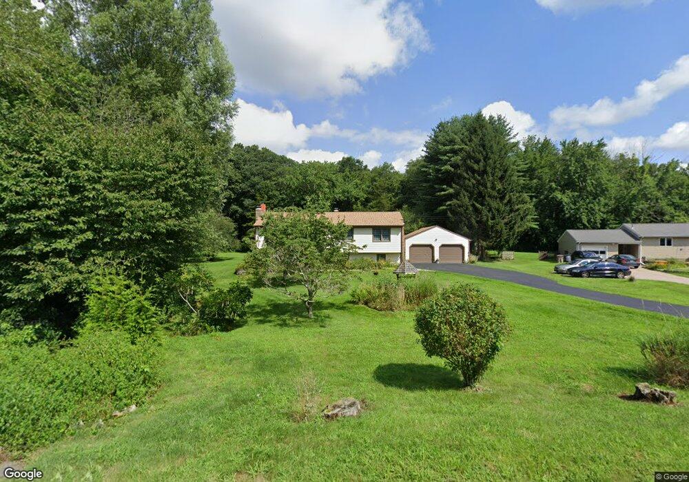 3 Walnut Hill Rd, East Lyme, CT 06333 - photo 1