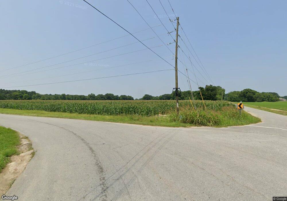 24600 State Line Rd, Moss Point, MS 39562 - photo 1