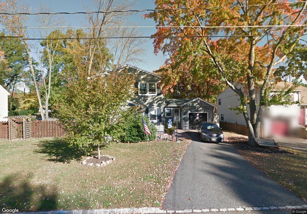 28 Maple Ln, Lake Hiawatha, NJ 07034 - photo 1