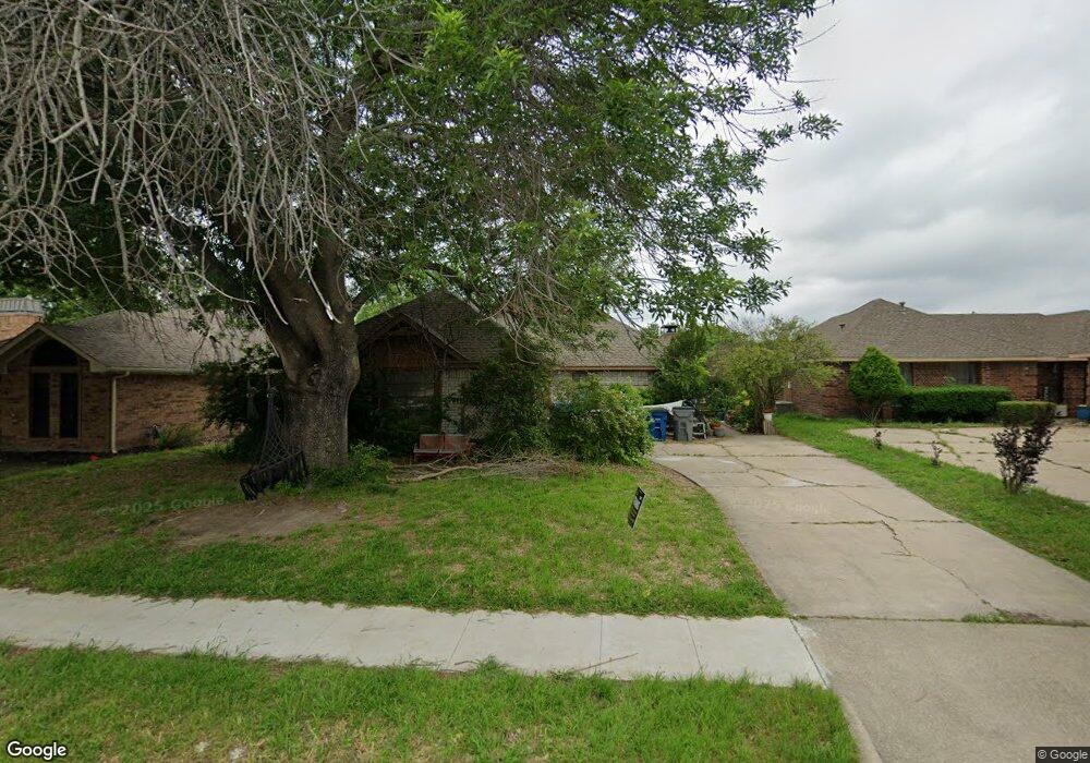 113 N Winding Oaks Dr, Wylie, TX 75098 - photo 1