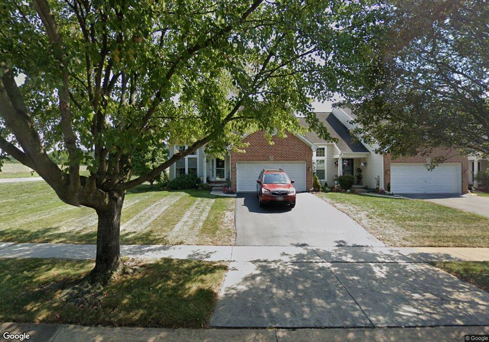 4056 Buttonwood Dr, Mount Joy, PA 17552 - photo 1