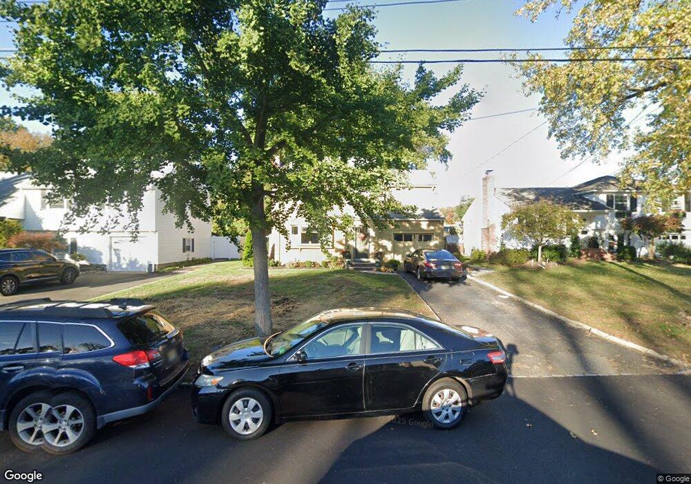 575 West Ct, Scotch Plains, NJ 07076 - photo 1