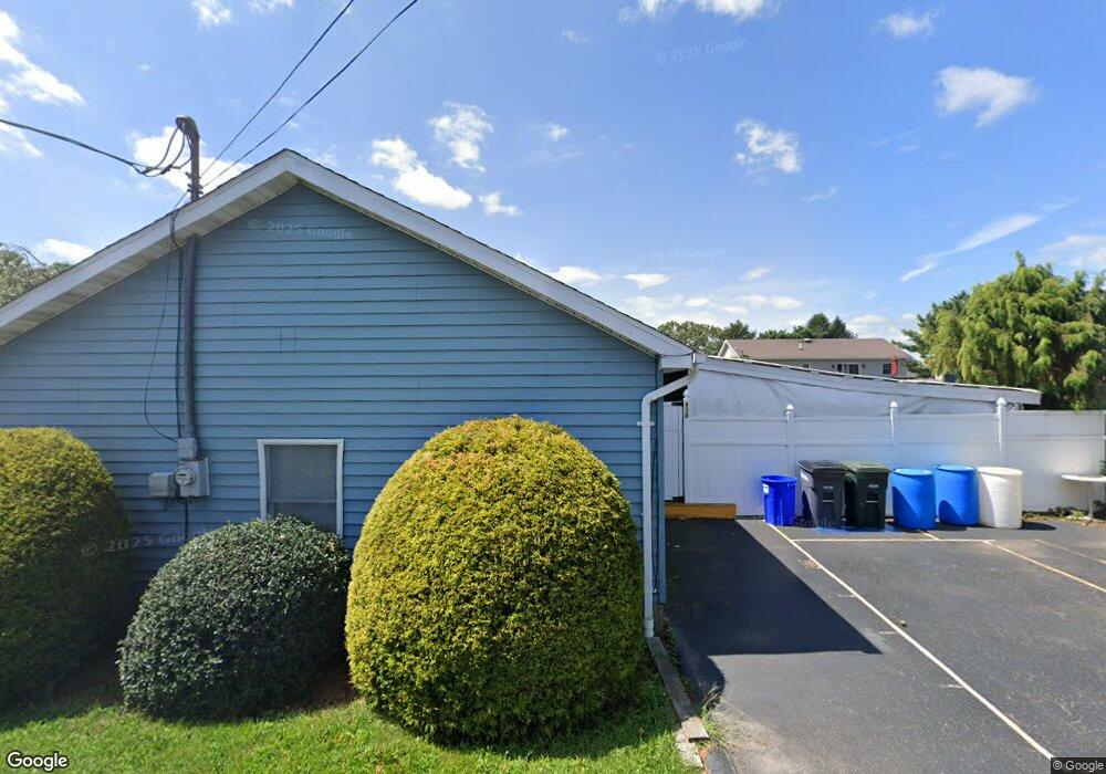 938 Wilbur Ct, Hazleton, PA 18201 - photo 1