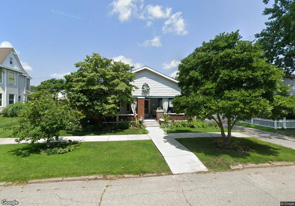 403 E 6th St, Fowler, IN 47944 - photo 1