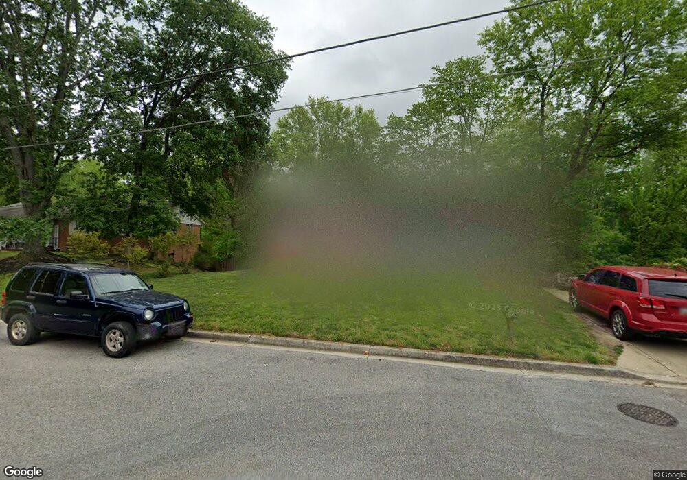 5312 Stratford Ln, Temple Hills, MD 20748 - photo 1