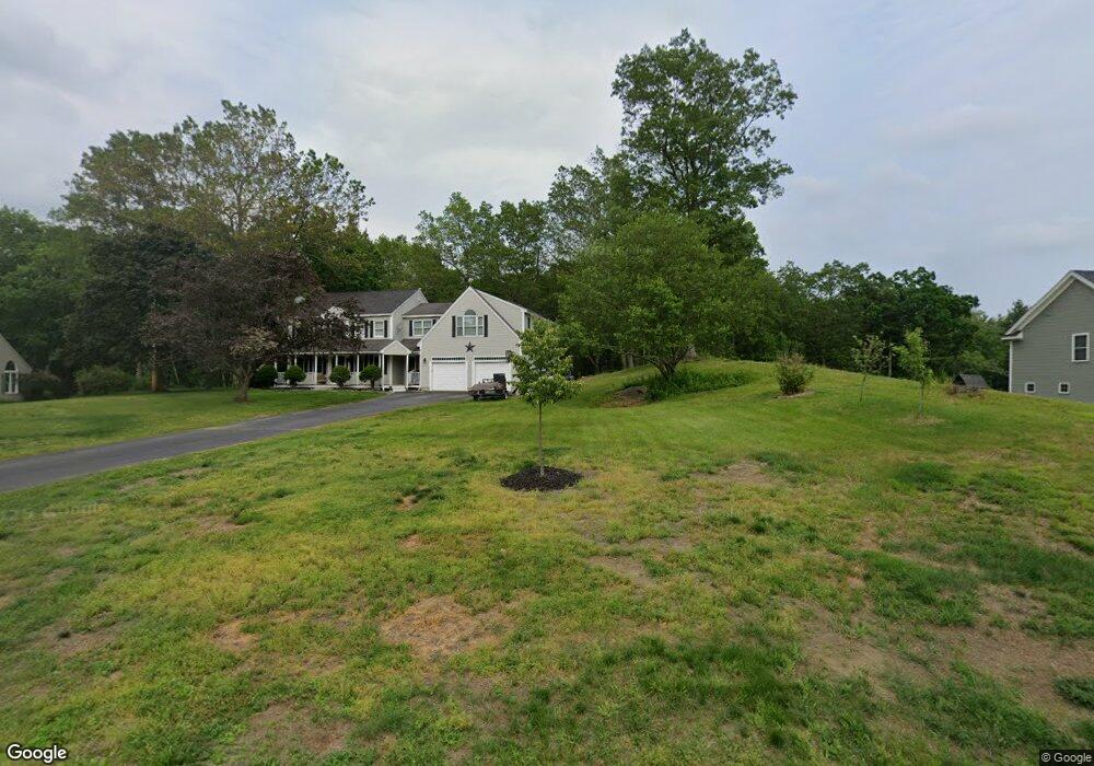 24 Windsor Dr unit 10, Litchfield, NH 03052 - photo 1