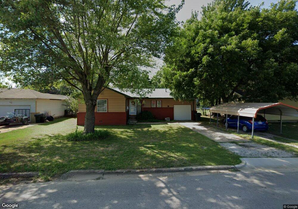 26 W Ash St, Skiatook, OK 74070 - photo 1