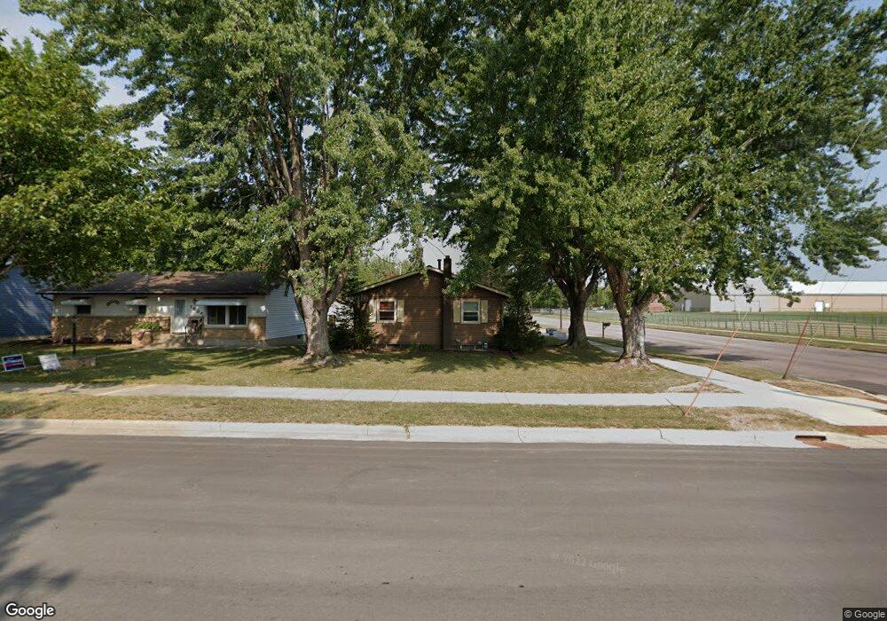 1604 N Franklin St, New Ulm, MN 56073 - photo 1