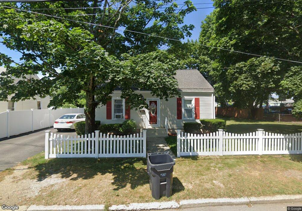 32 Clews St, Pawtucket, RI 02861 - photo 1