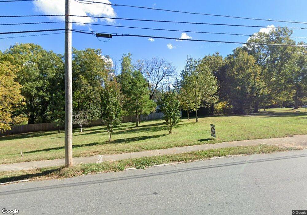 427 S Mulberry St, Statesville, NC 28677 - photo 1