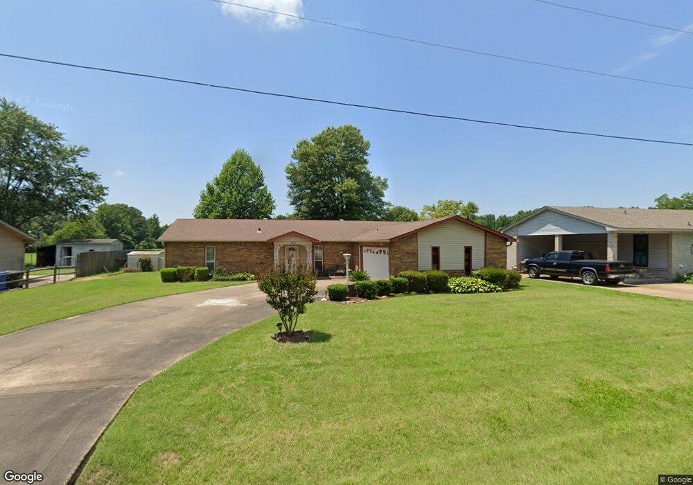2105 Watergate St, Jonesboro, AR 72401 - photo 1