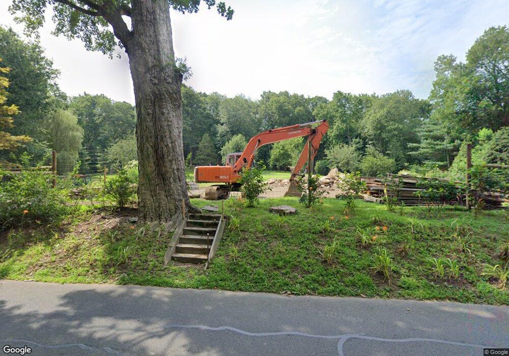 433 Center Rd, Easton, CT 06612 - photo 1