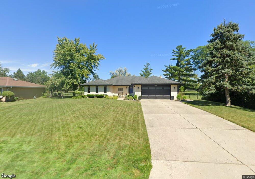 10101 Potter Rd, Des Plaines, IL 60016 - photo 1