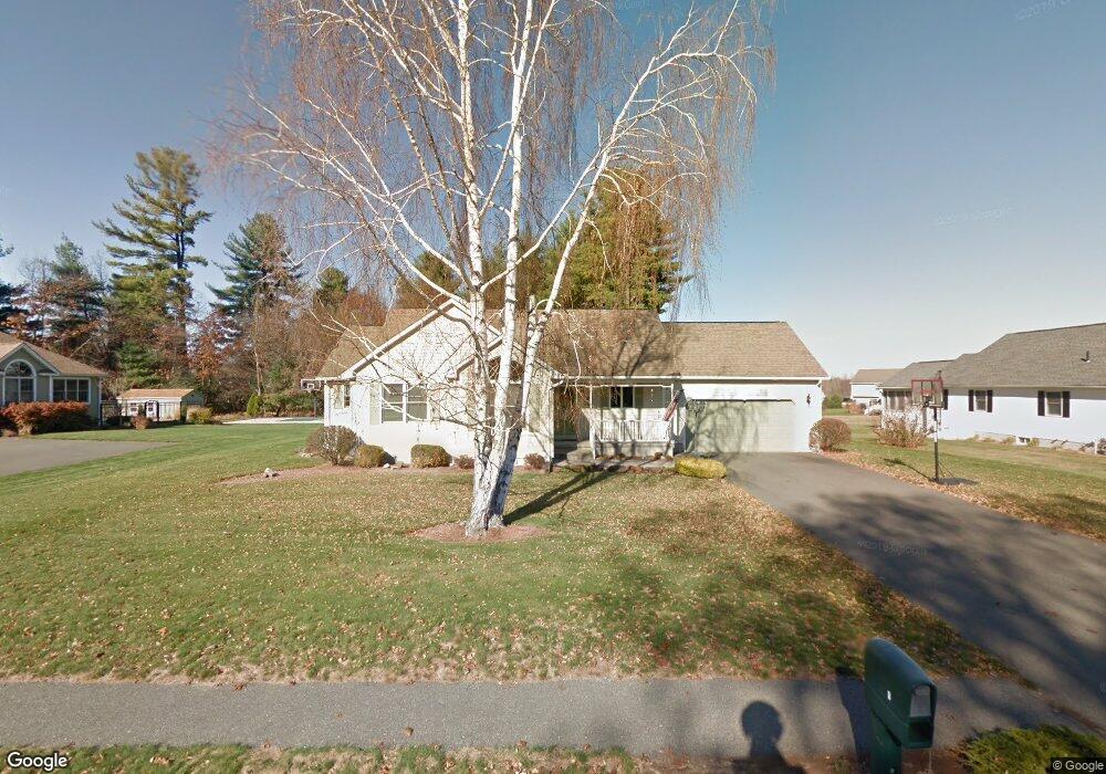 8 Laurel Dr, Easthampton, MA 01027 - photo 1