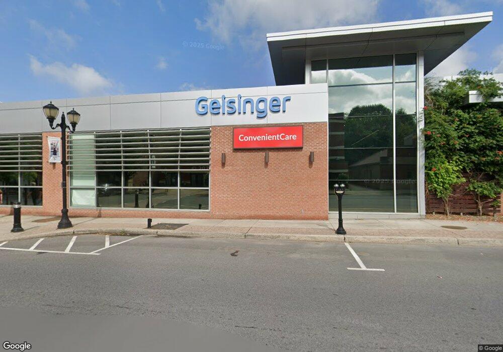 40 N Main St, Pittston, PA 18640 - photo 1