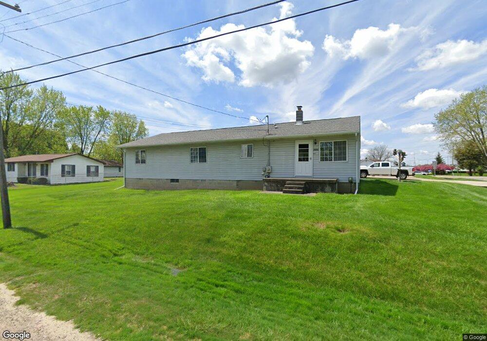 2066 Diamond Ave, Flint, MI 48532 - photo 1