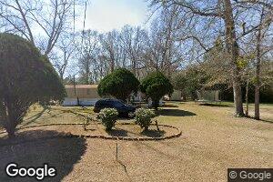 22 N Jones St, Lumber City, GA 31549