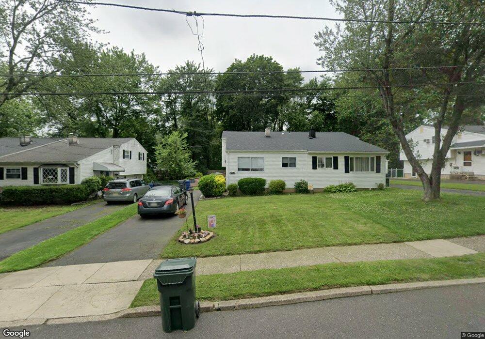 2960 Thunderhead Rd, Abington, PA 19001 - photo 1