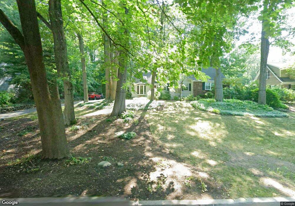 243 Gateway Rd, Ridgewood, NJ 07450 - photo 1