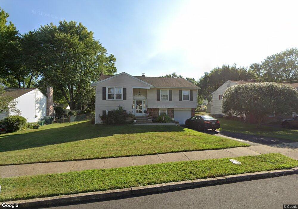 4510 Marianne Dr, Brookhaven, PA 19015 - photo 1