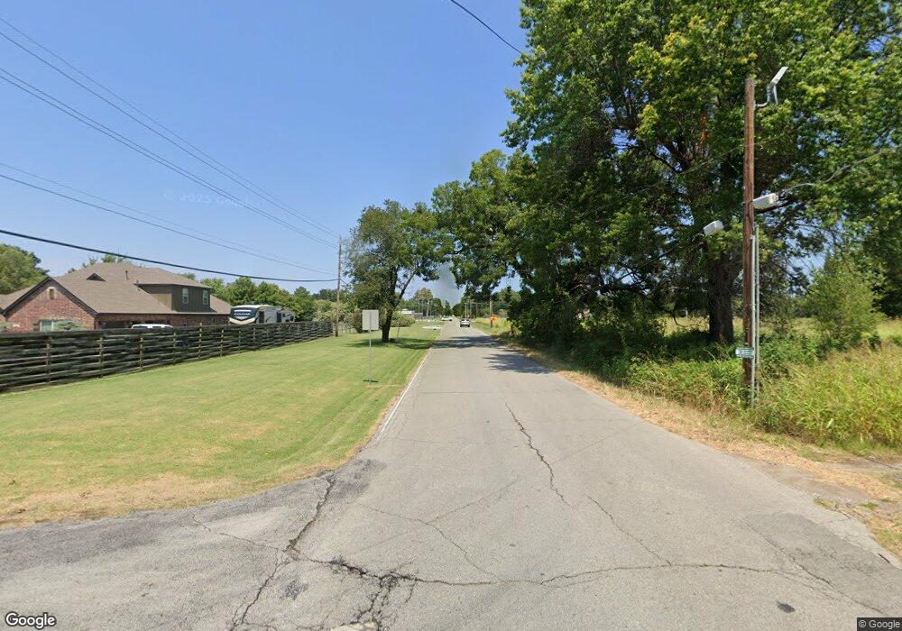 132 S 129th East Ave, Broken Arrow, OK 74011 - photo 1