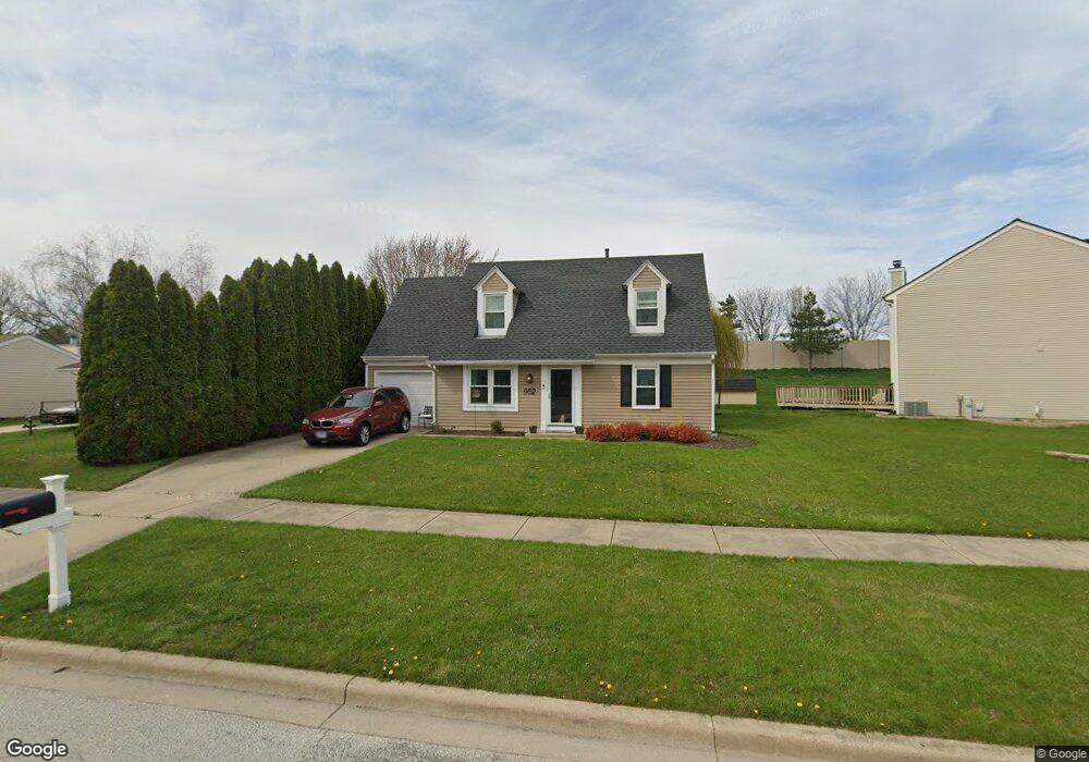 952 Shady Ln unit 7, Aurora, IL 60506 - photo 1