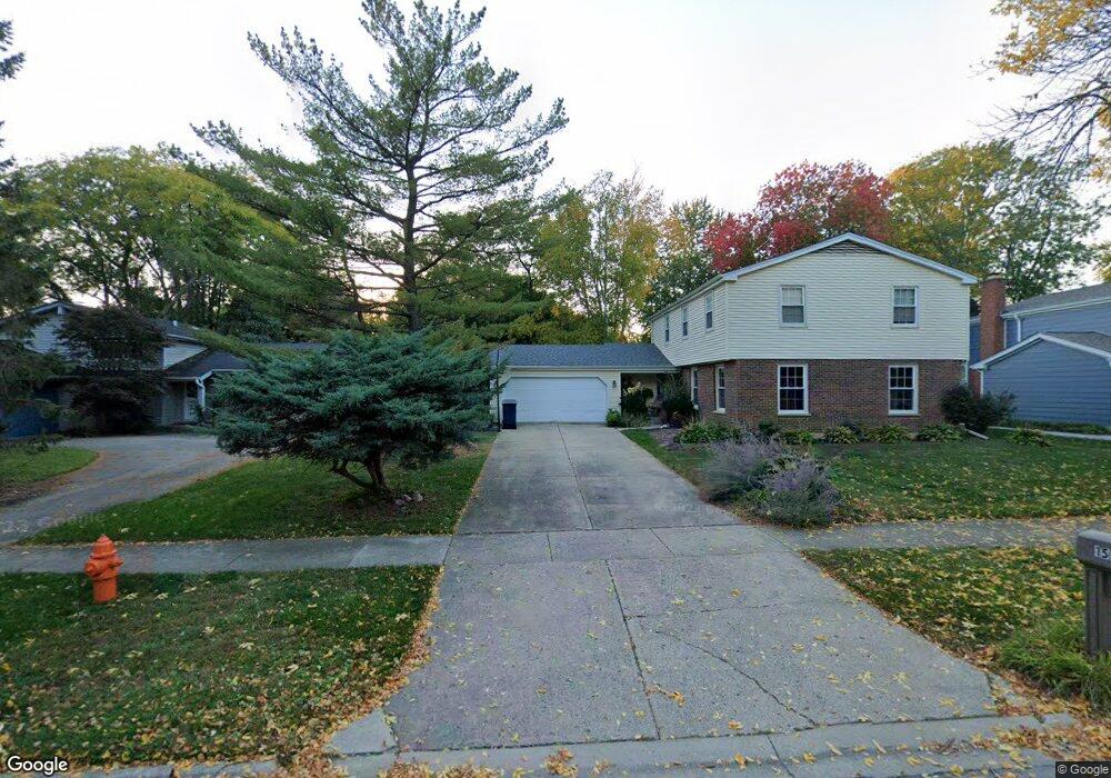 1553 Shenandoah Ln, Naperville, IL 60563 - photo 1