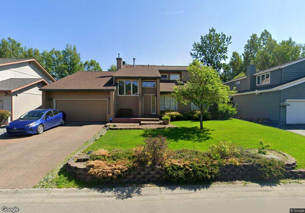 2201 Yorkshire Ln, Anchorage, AK 99504 - photo 1