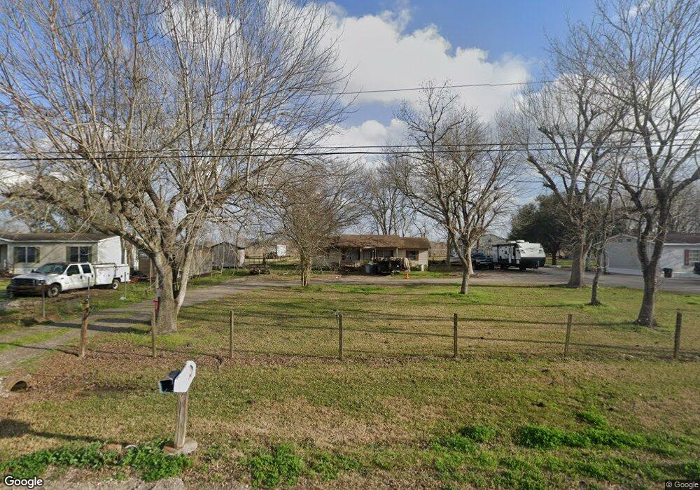 2216 County Road 206, Alvin, TX 77511 - photo 1