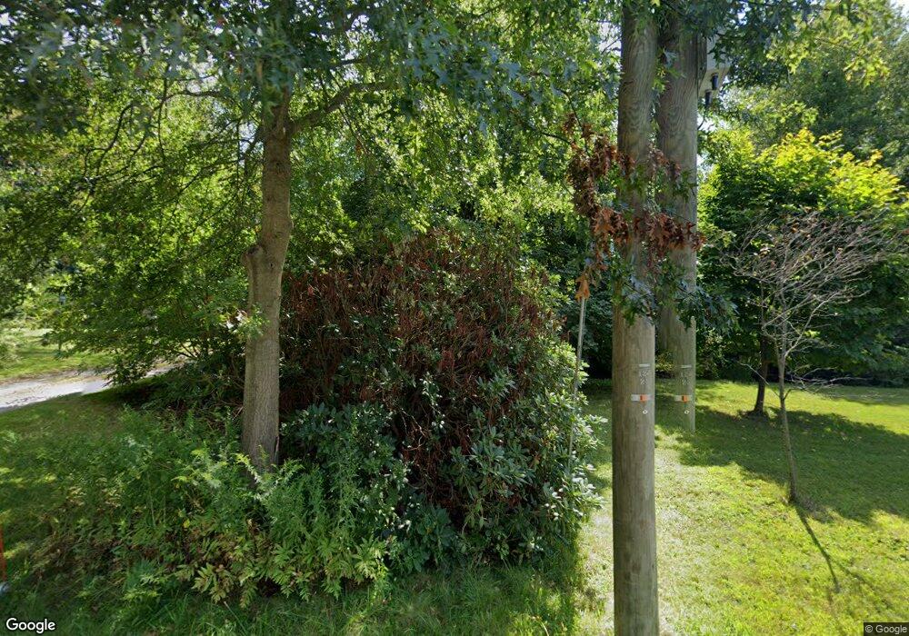 208 Snell St, Amherst, MA 01002 - photo 1