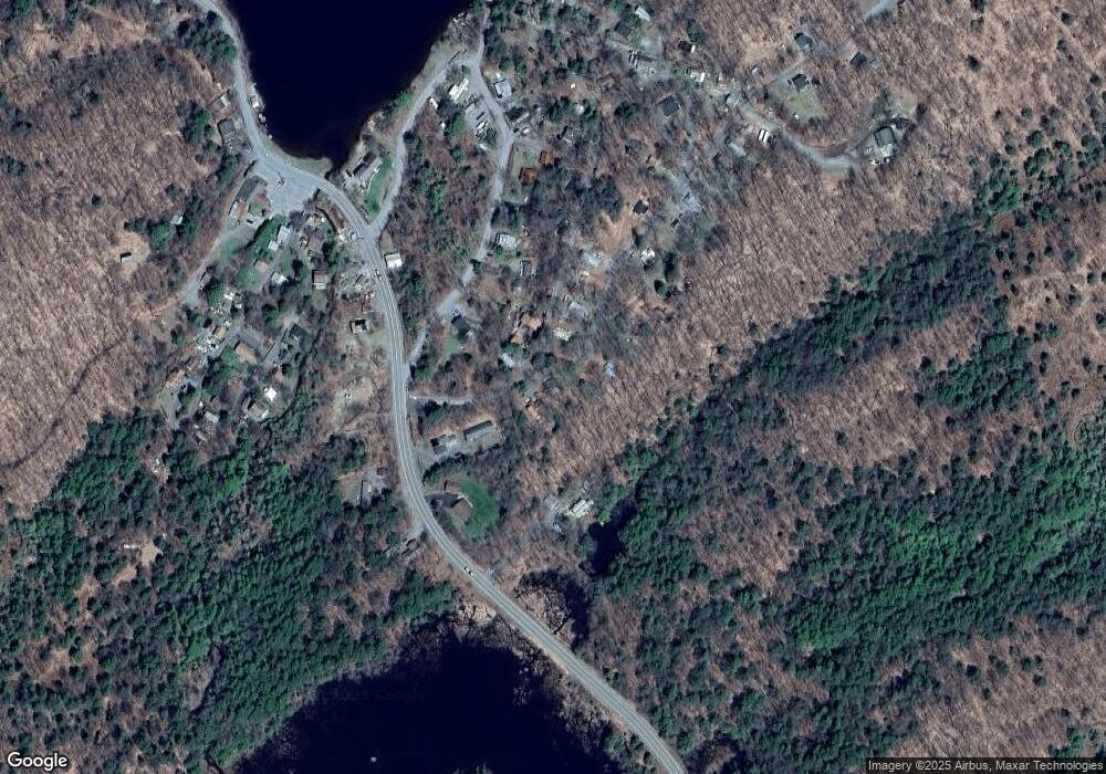 4 Hoffman Rd, Middle Grove, NY 12850 - photo 1