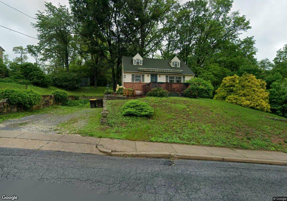 221 W Spring St, Bechtelsville, PA 19505 - photo 1