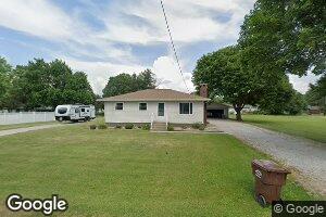 638 S Gilbert St, Clinton, IN 47842