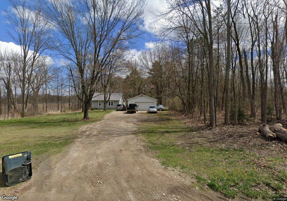 5750 Argentine Rd, Howell, MI 48855 - photo 1