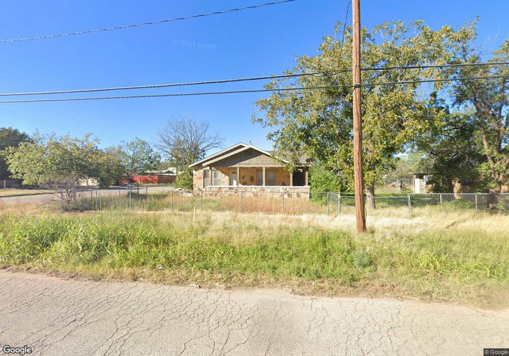 801 E 16th St, Big Spring, TX 79720 - photo 1