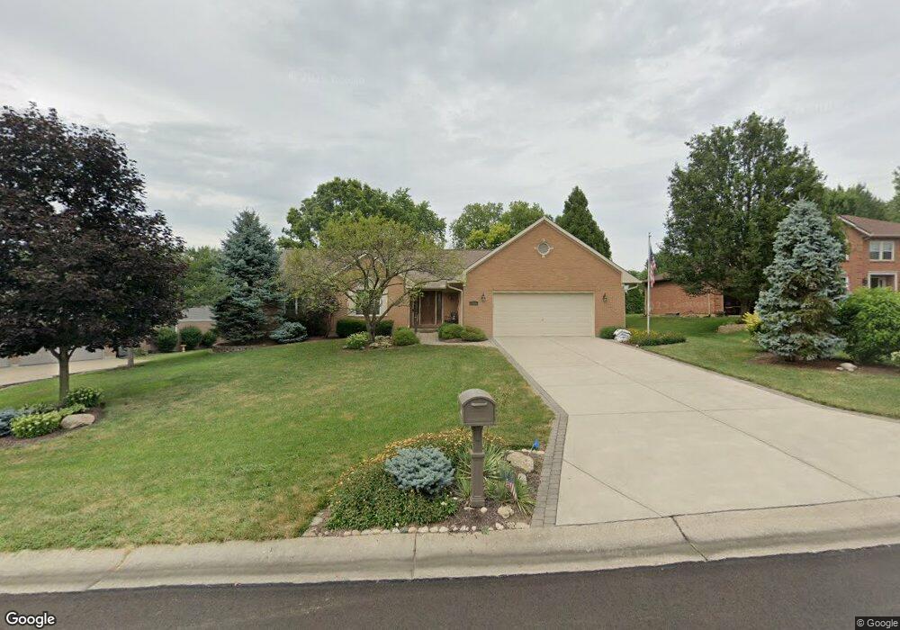 7428 Green Meadow Dr, Liberty Township, OH 45044 - photo 1