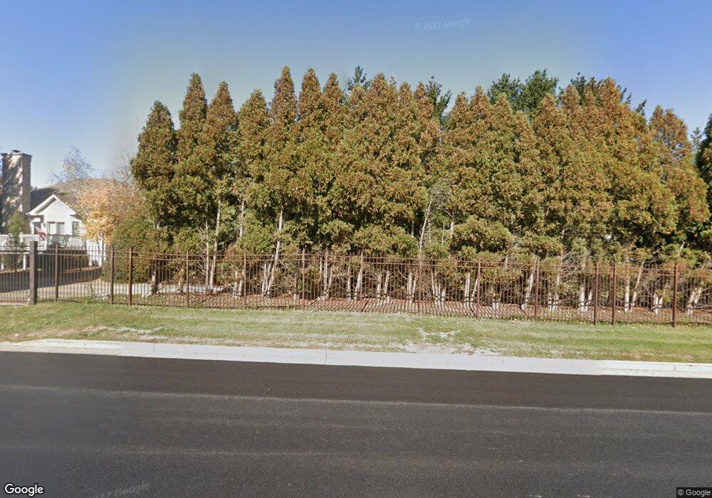 100 Course Dr, Lake In the Hills, IL 60156 - photo 1