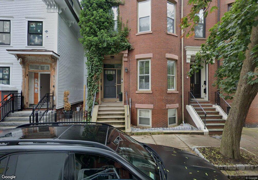 328 K St unit 1 328, Boston, MA 02127 - photo 1