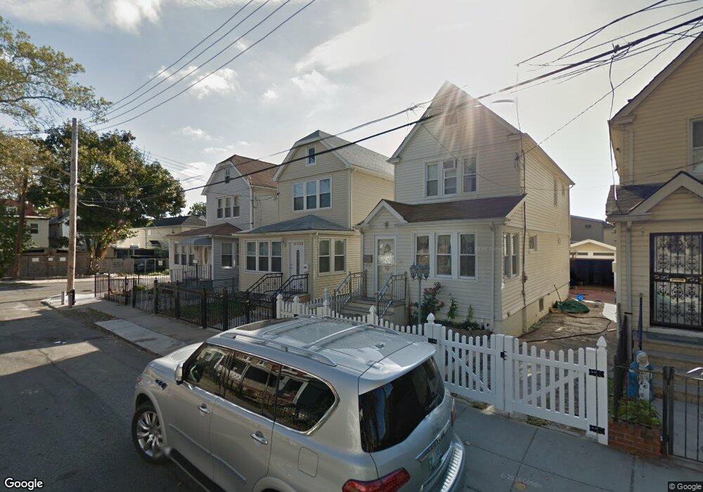 16414 104th Rd, Jamaica, NY 11433 - photo 1