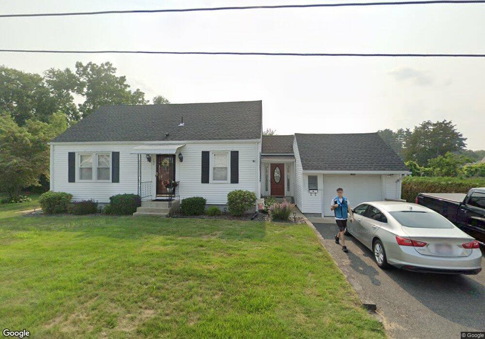 157 Lockland Ave, Ludlow, MA 01056 - photo 1