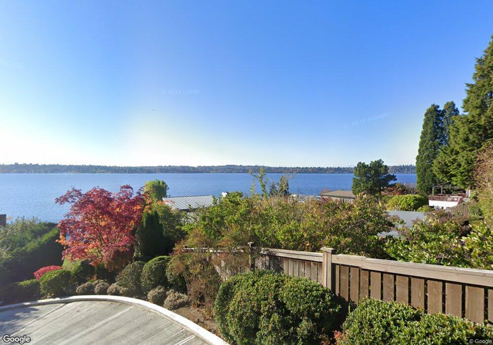 3437 W Mercer Way, Mercer Island, WA 98040 - photo 1